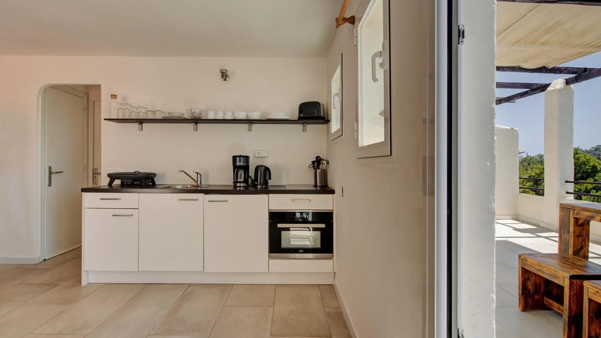 Apartamentos Catharina Maria Cala Llonga  0*, Cala Llonga (Ibiza)