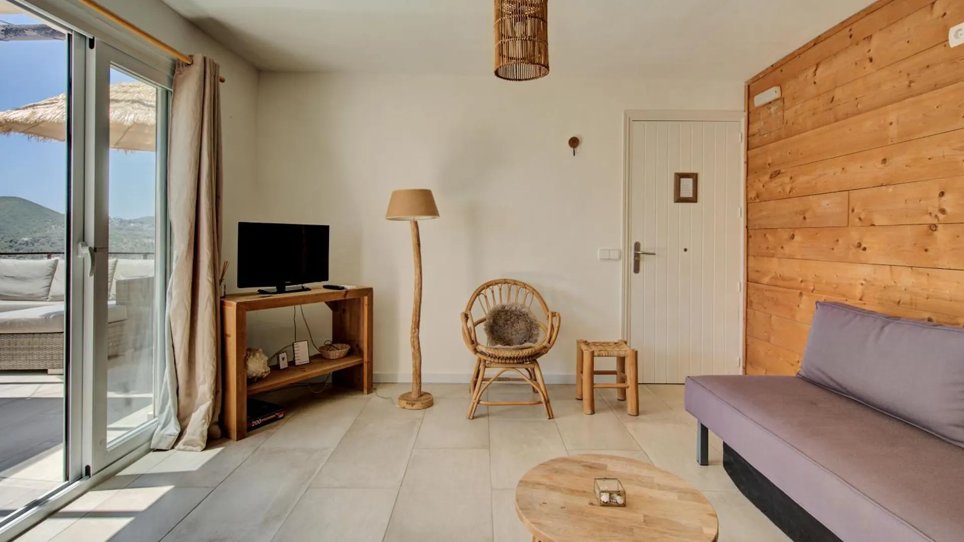 Apartamentos Catharina Maria Cala Llonga  0*, Cala Llonga (Ibiza) Espagne