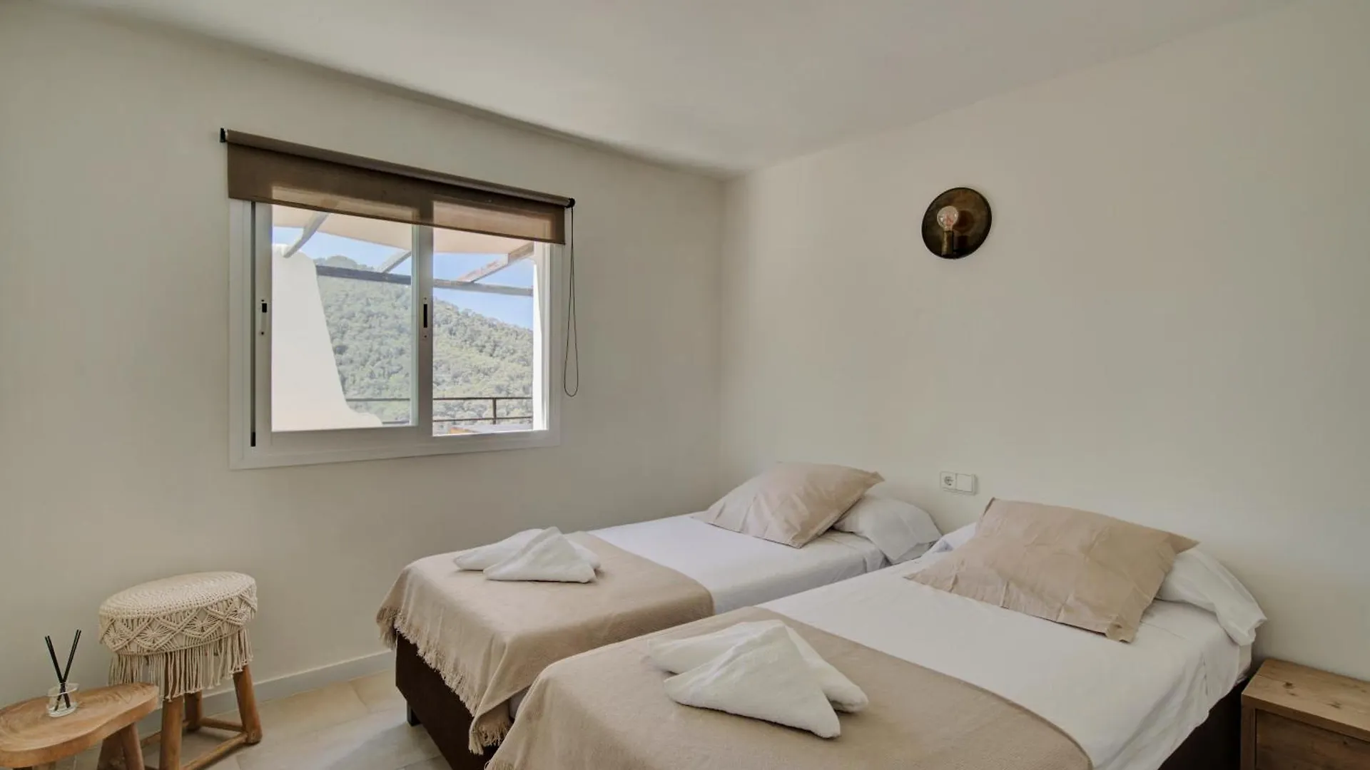 Apartamentos Catharina Maria Cala Llonga  Appartement Cala Llonga (Ibiza)