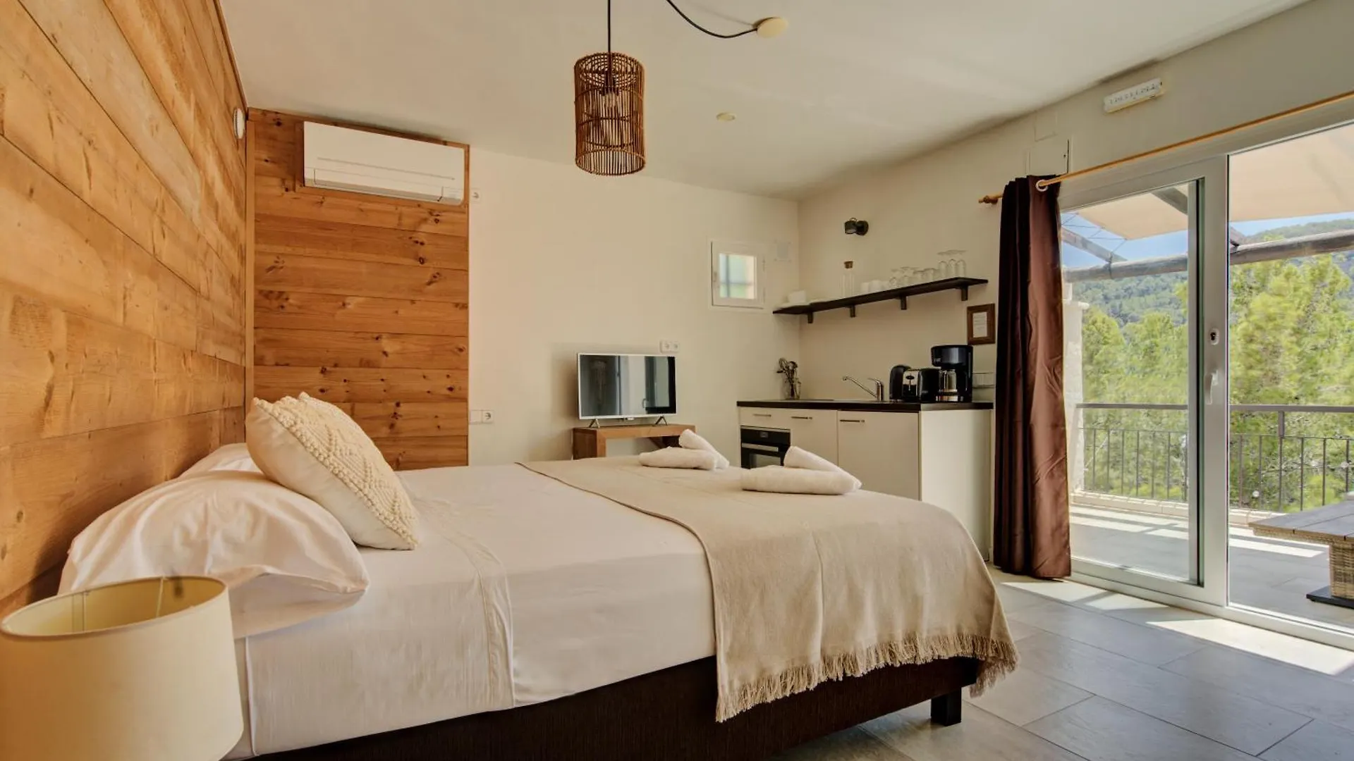 Apartamentos Catharina Maria Cala Llonga  Appartement