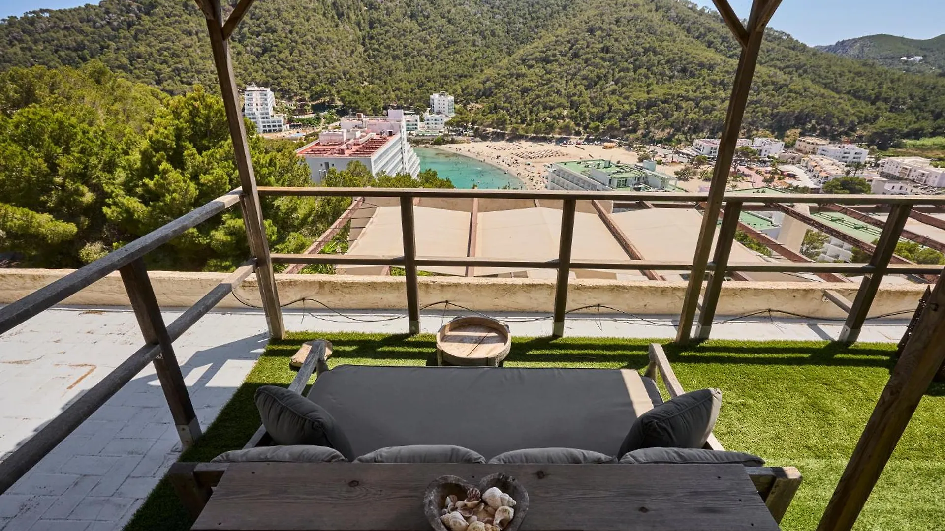 Apartamentos Catharina Maria Cala Llonga  0*, Cala Llonga (Ibiza)