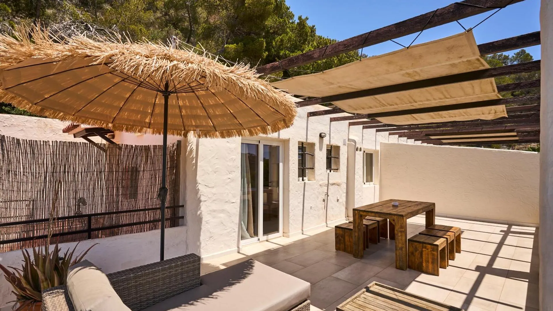 Apartamentos Catharina Maria Cala Llonga  0*, Cala Llonga (Ibiza)