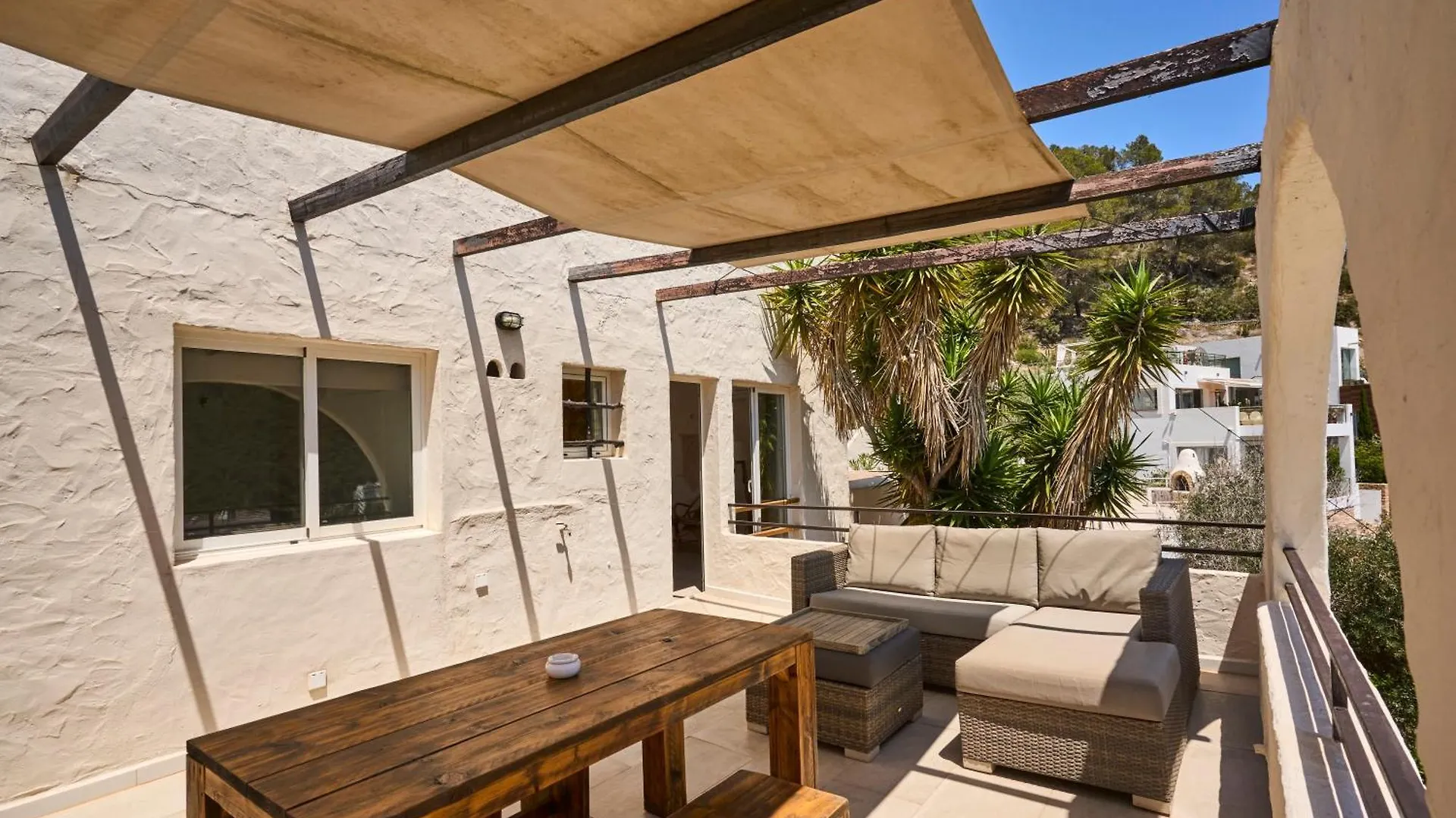 Apartamentos Catharina Maria Cala Llonga  Appartement Cala Llonga (Ibiza)